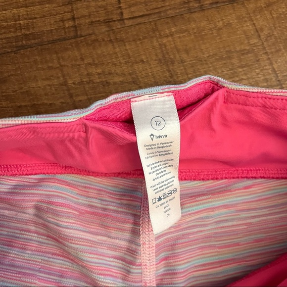 Ivivva by lululemon girls cropped leggings Sz 12 pink purple stripe multicolored - Picture 5 of 7